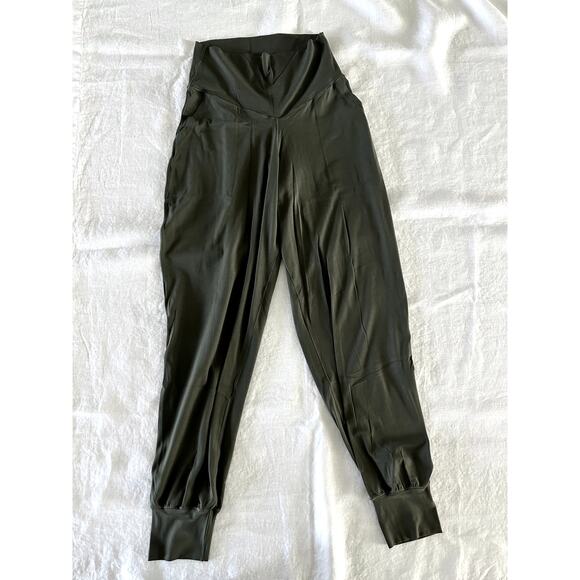 Aerie Offline Green Jogger Legging - Picture 1 of 7